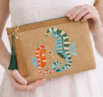 Deniz Atı Nakışlı Jüt Clutch Çanta 30 × 20 cm